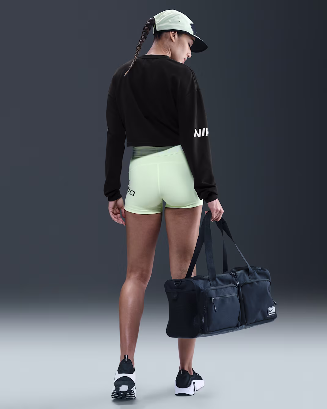 ქალის ჯემპრი