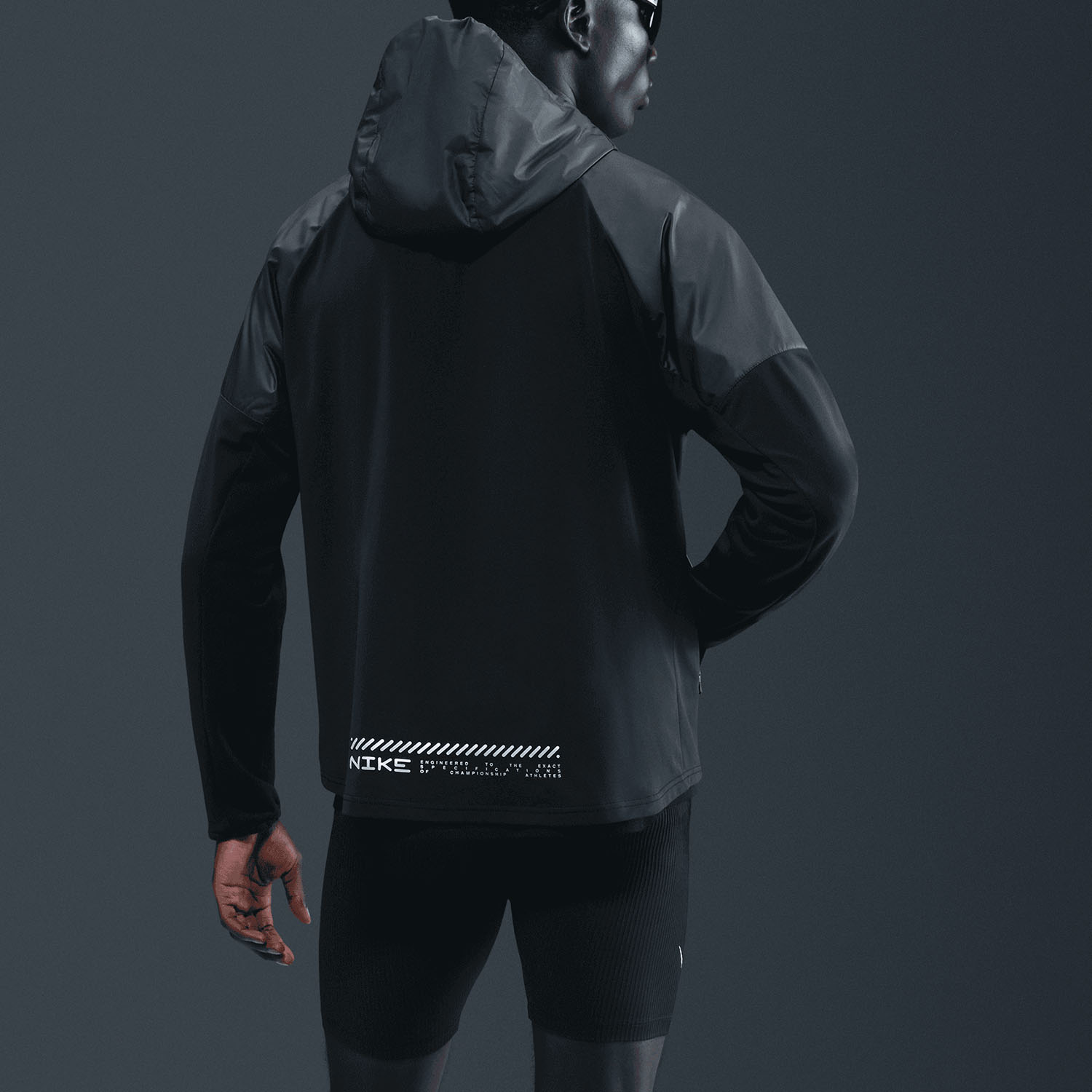 Nike მამაკაცის ქურთუკი