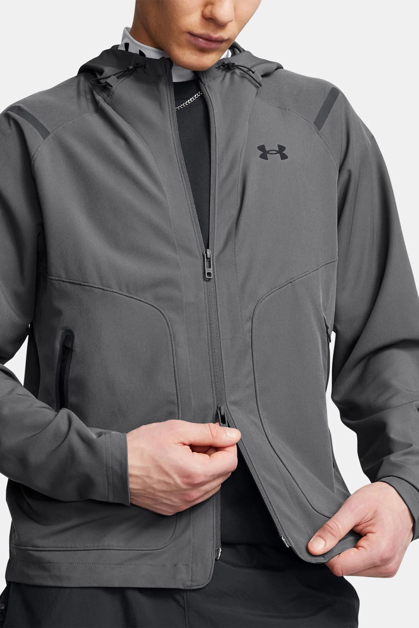 Under Armour მამაკაცის ჯემპრი