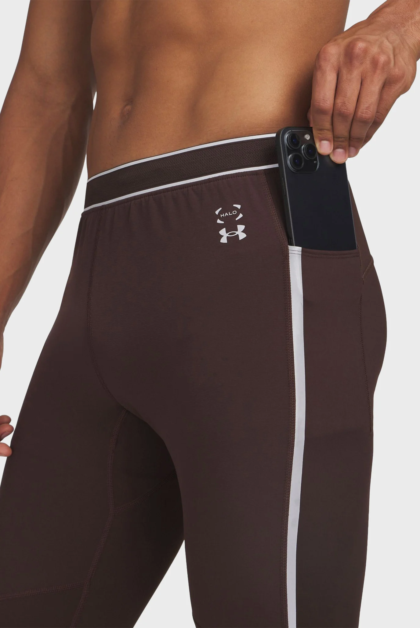 Under Armour მამაკაცის სპორტული შარვალი