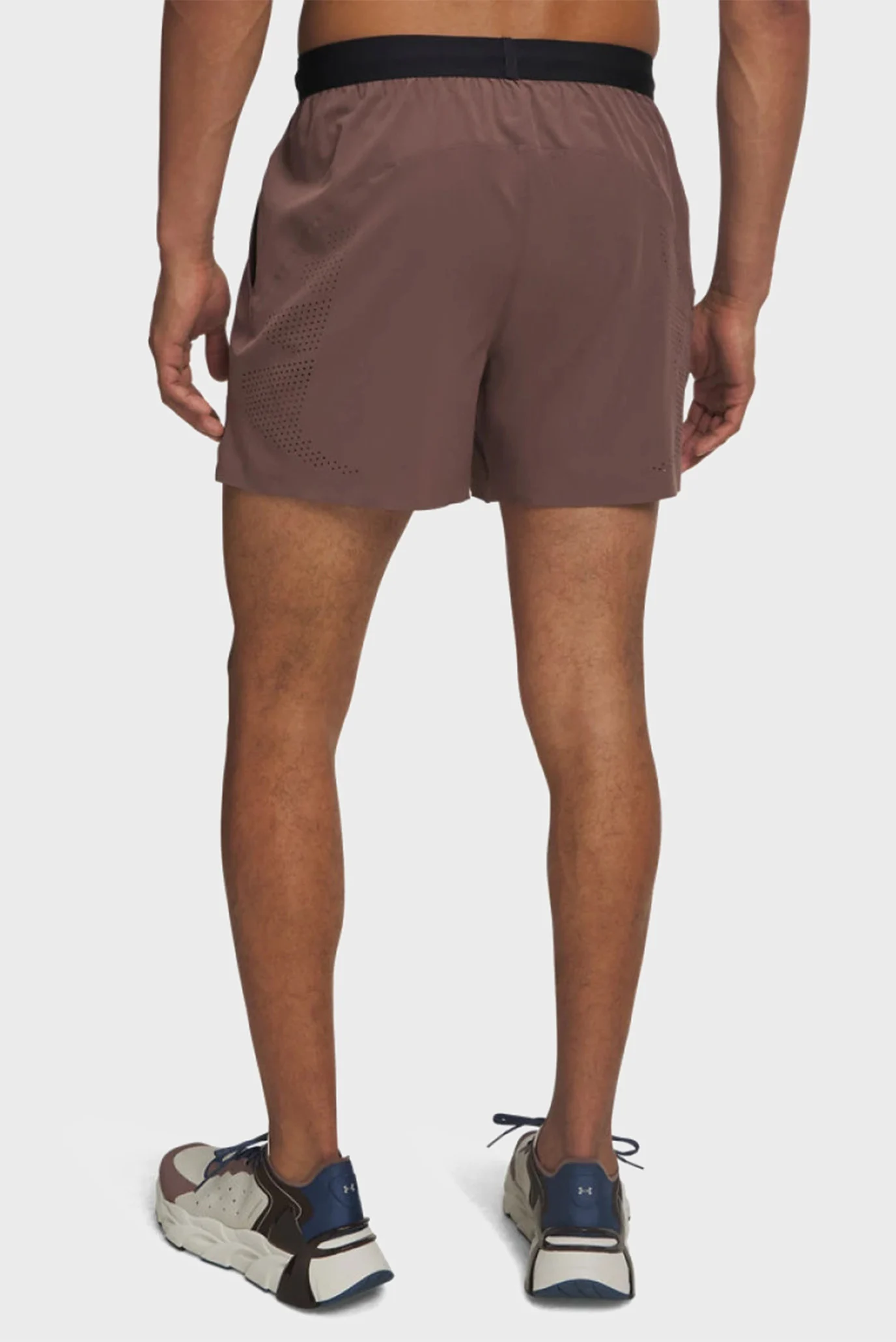 Under Armour მამაკაცის შორტი