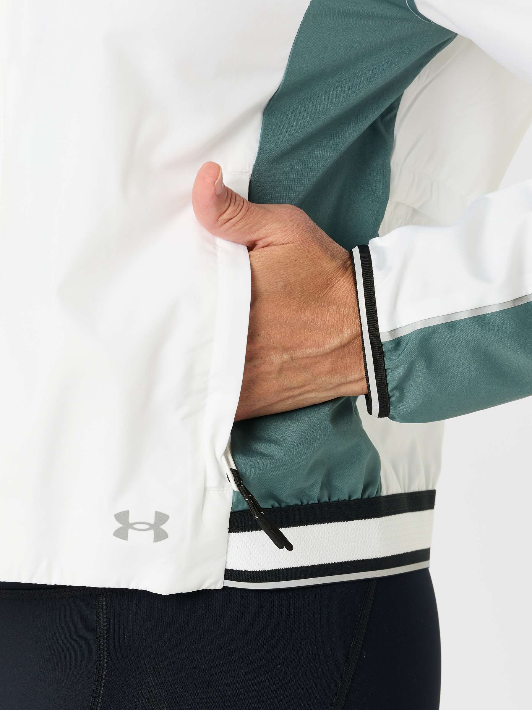 ქალის ჯემპრი