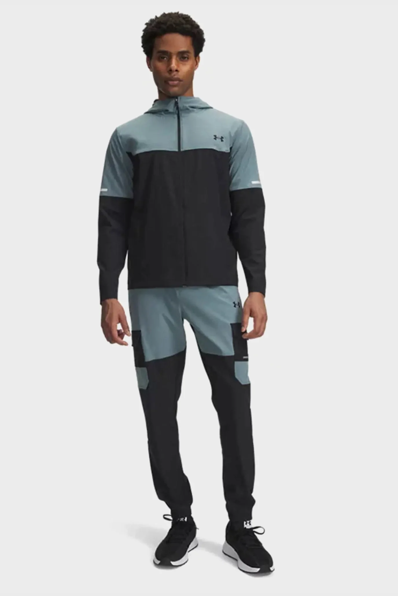 Under Armour მამაკაცის სპორტული შარვალი