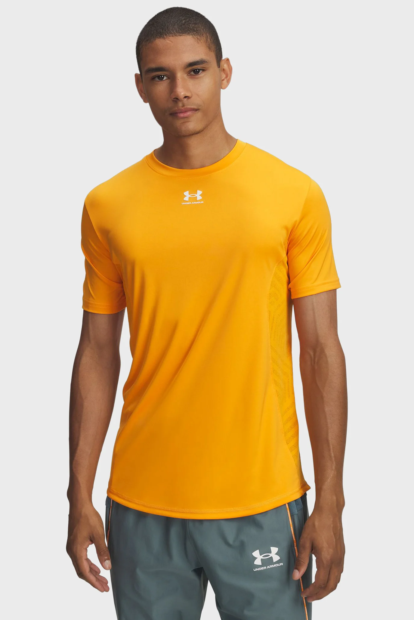 Under Armour მამაკაცის მაისური