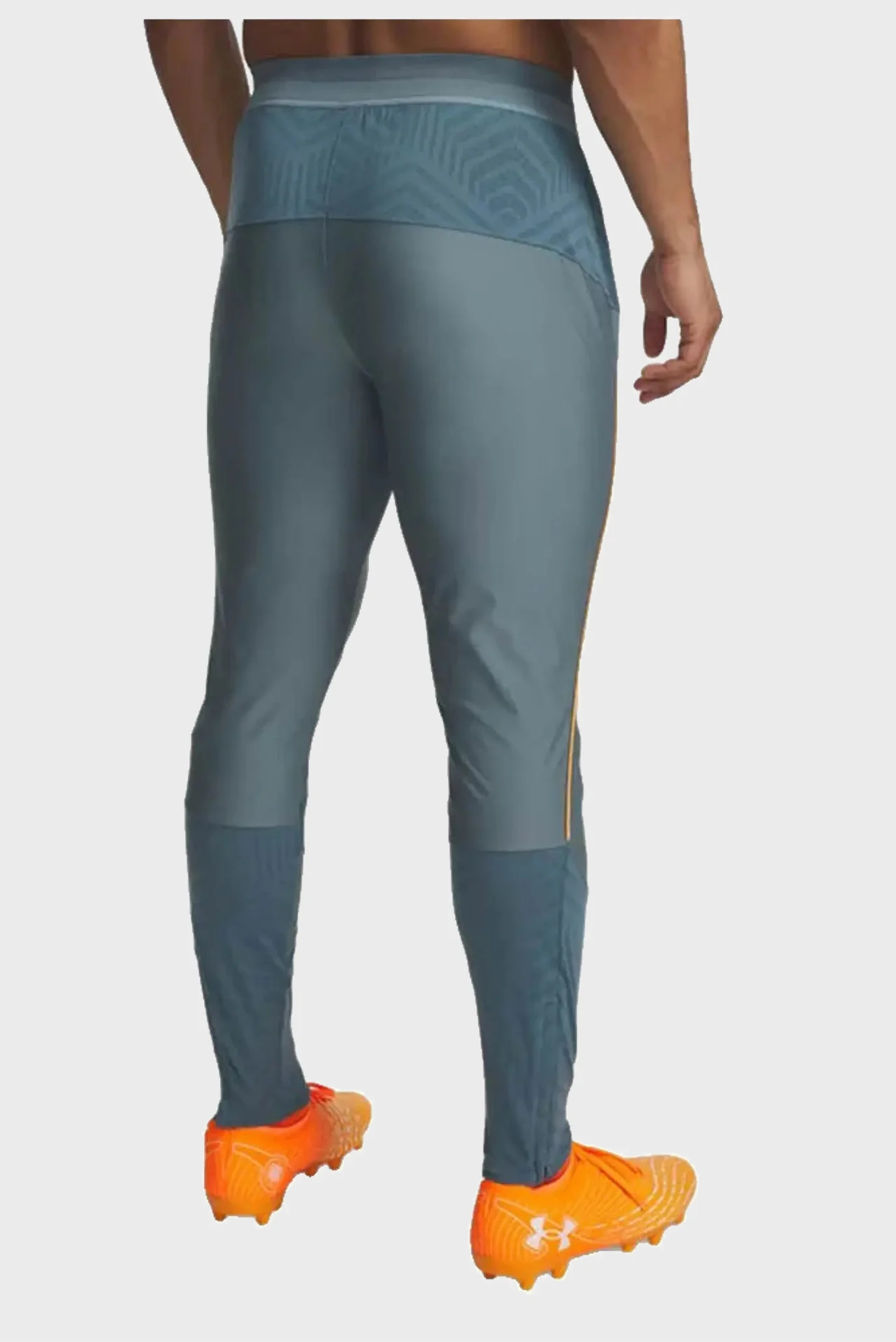 Under Armour მამაკაცის სპორტული შარვალი