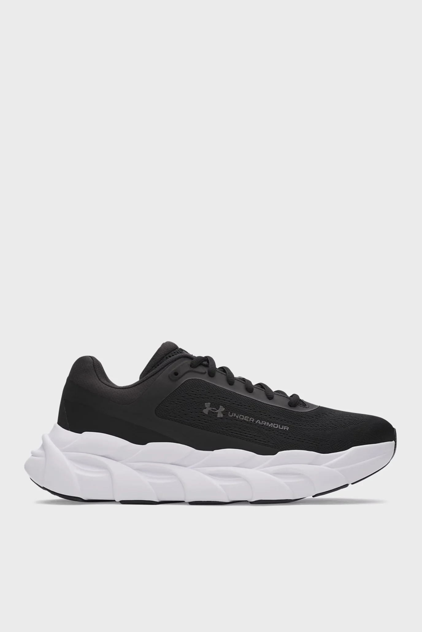 Under Armour მამაკაცის სპორტული ფეხსაცმელი