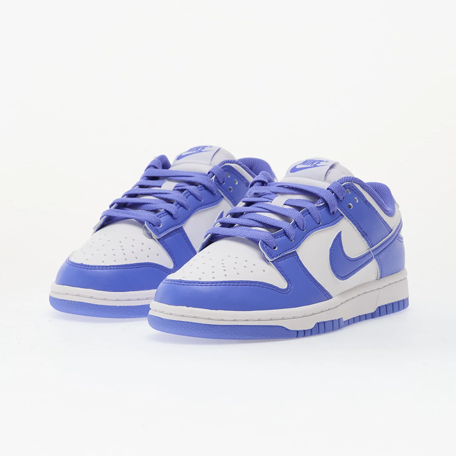 Nike ქალის სპორტული ფეხსაცმელი