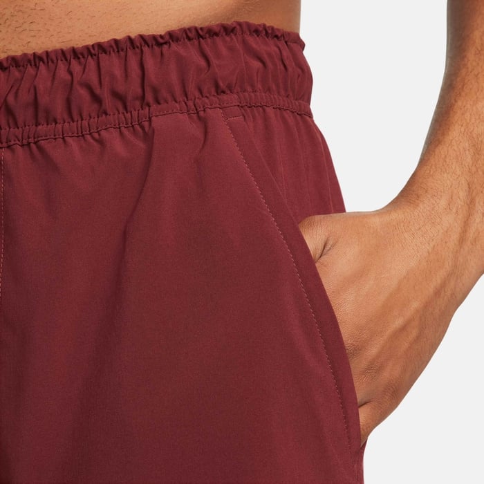 მამაკაცის შორტი