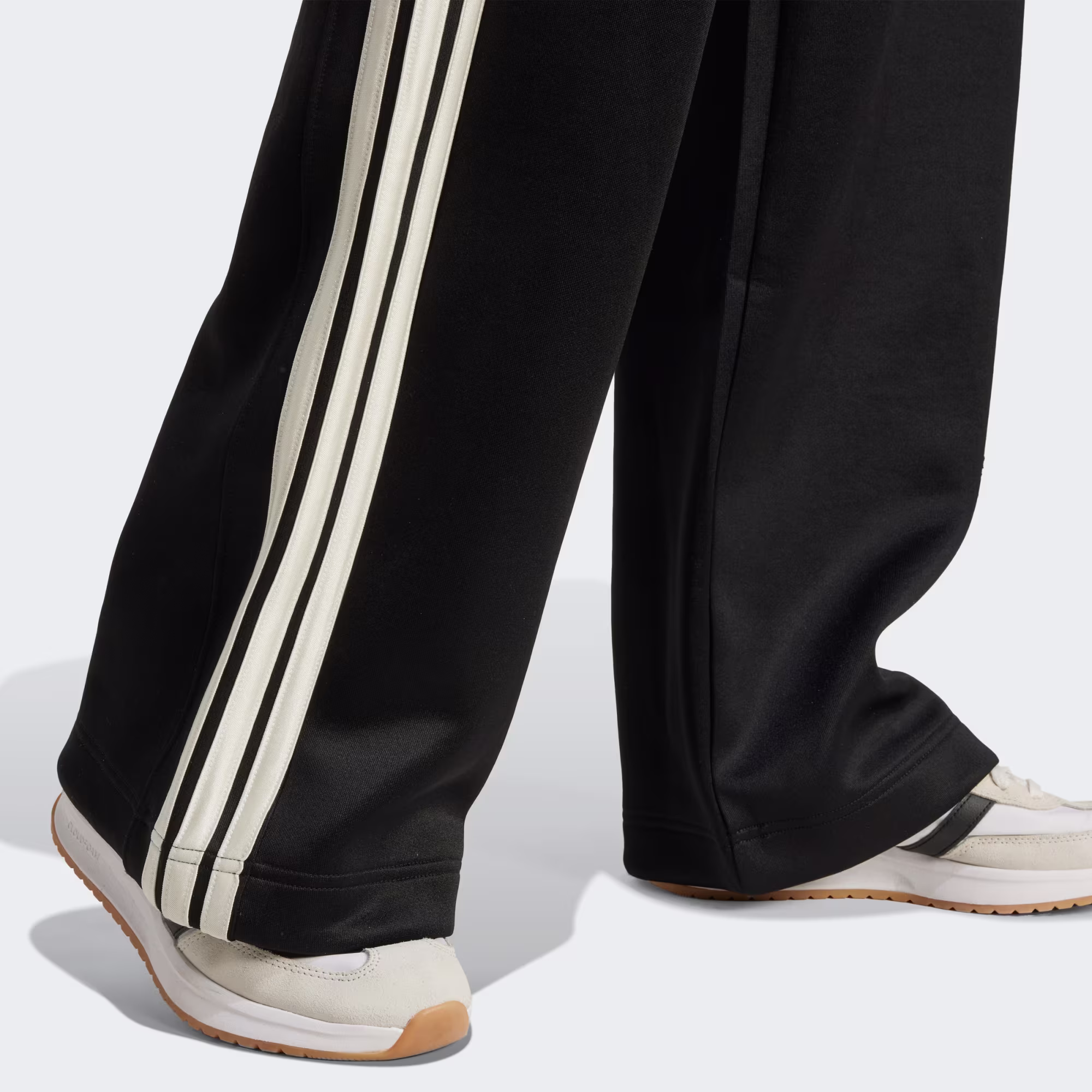 ქალის შარვალი