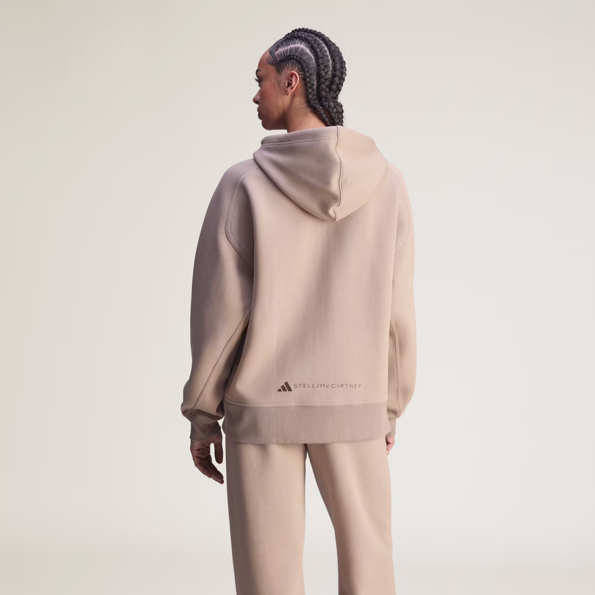 ქალის ჯემპრი