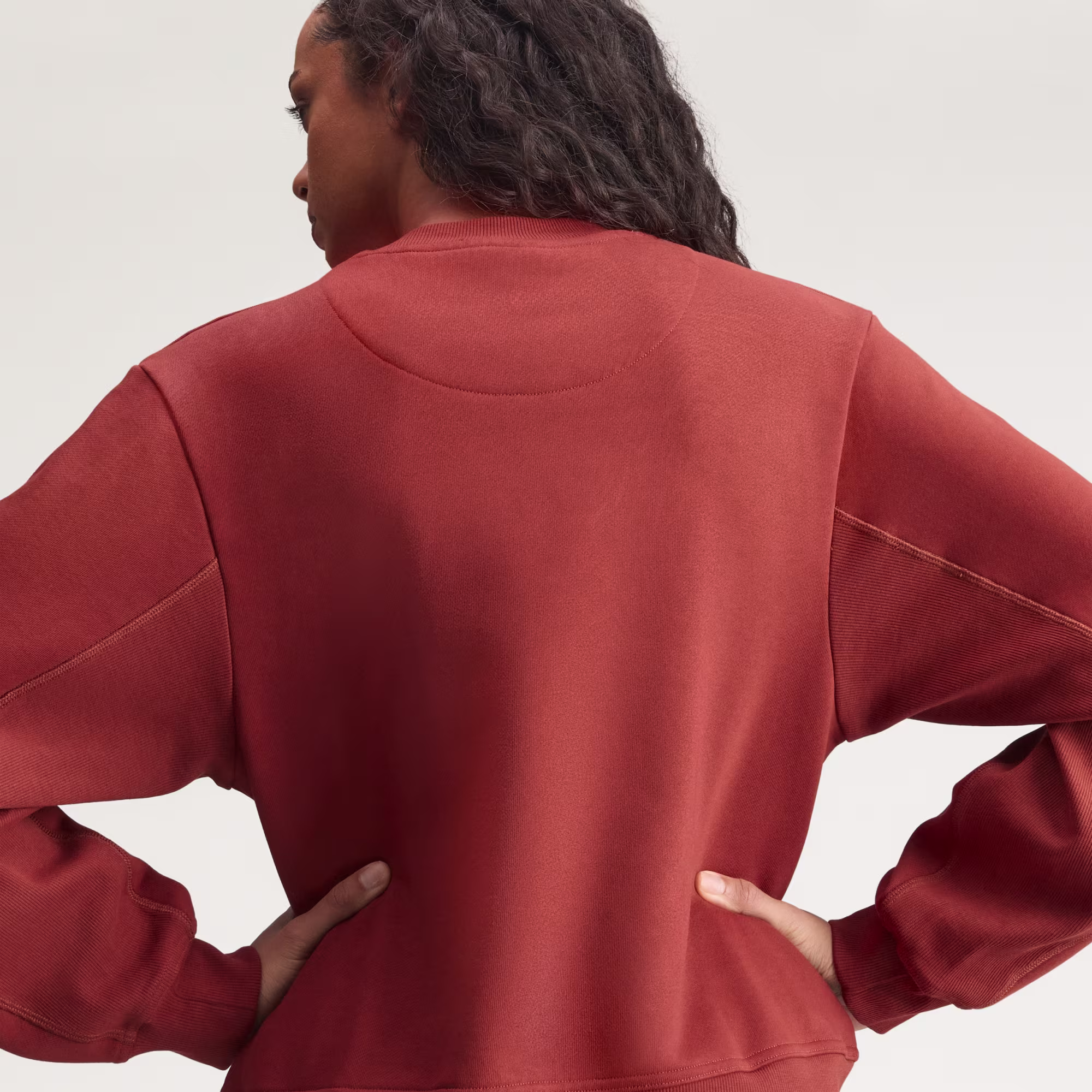 ქალის ჯემპრი