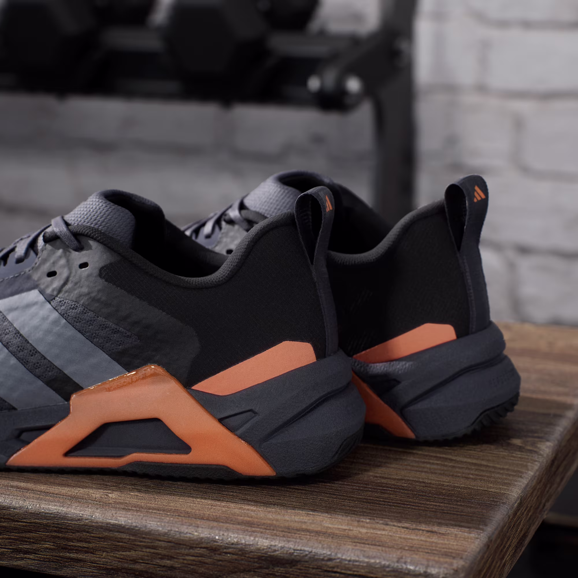 მამაკაცის სპორტული ფეხსაცმელი