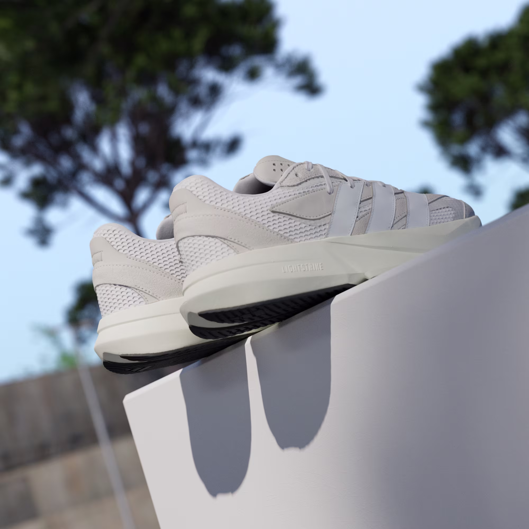 მამაკაცის სპორტული ფეხსაცმელი