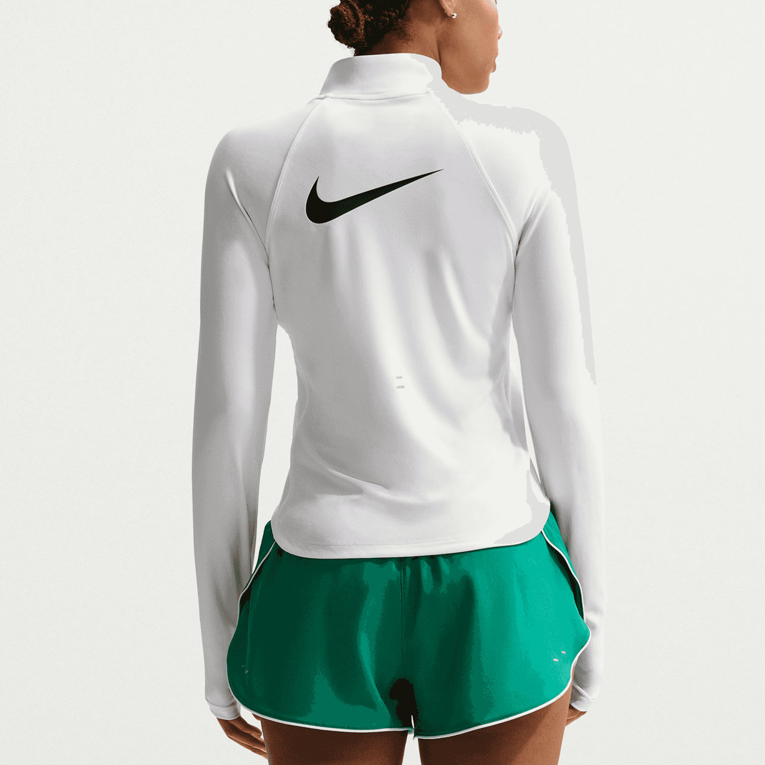 ქალის მაისური