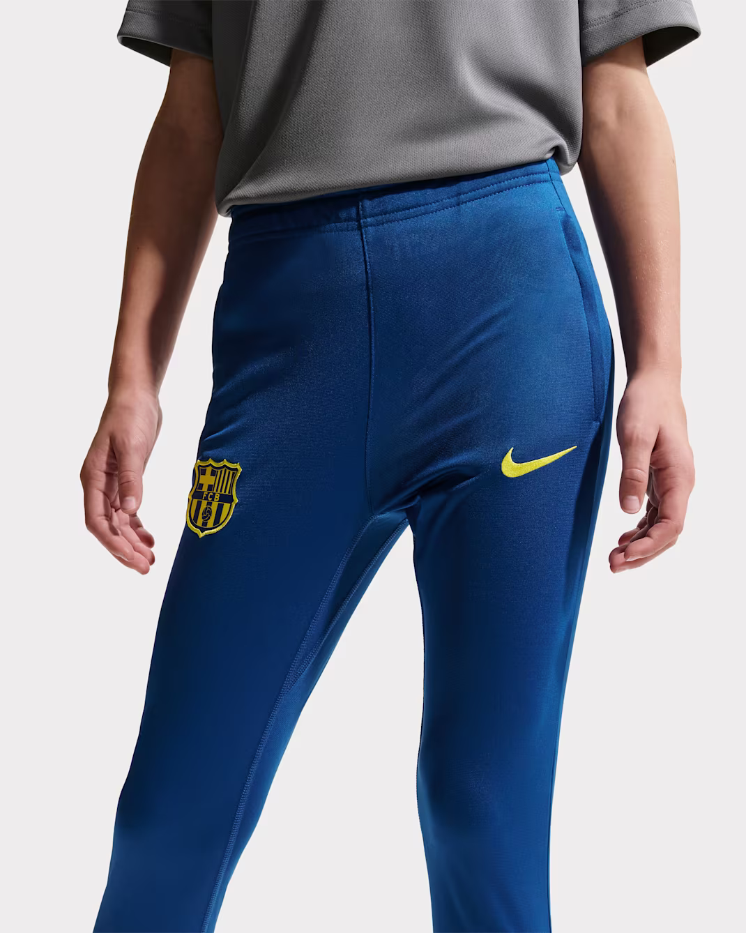 ბავშვის სპორტული კომპლექტი