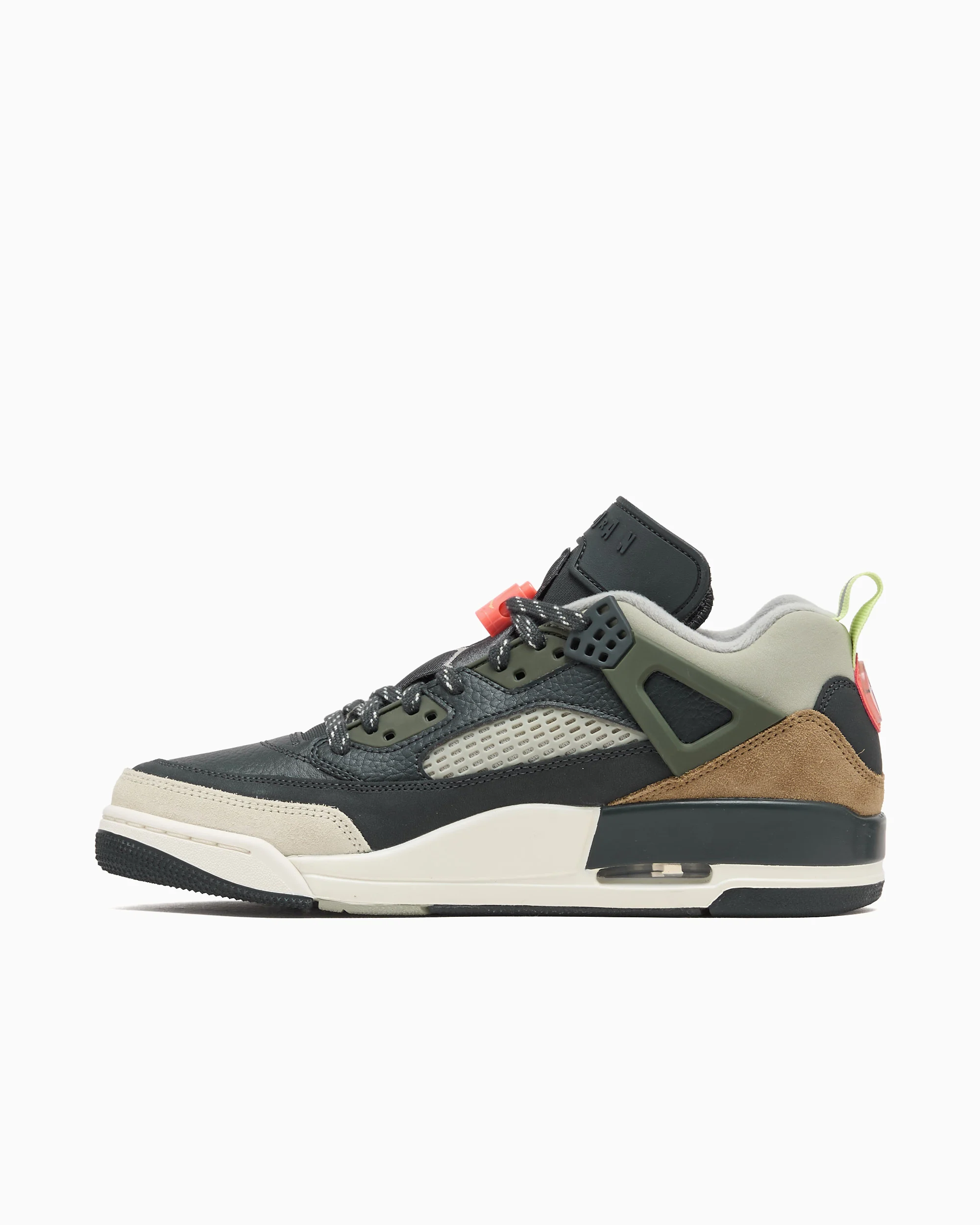 მამაკაცის სპორტული ფეხსაცმელი