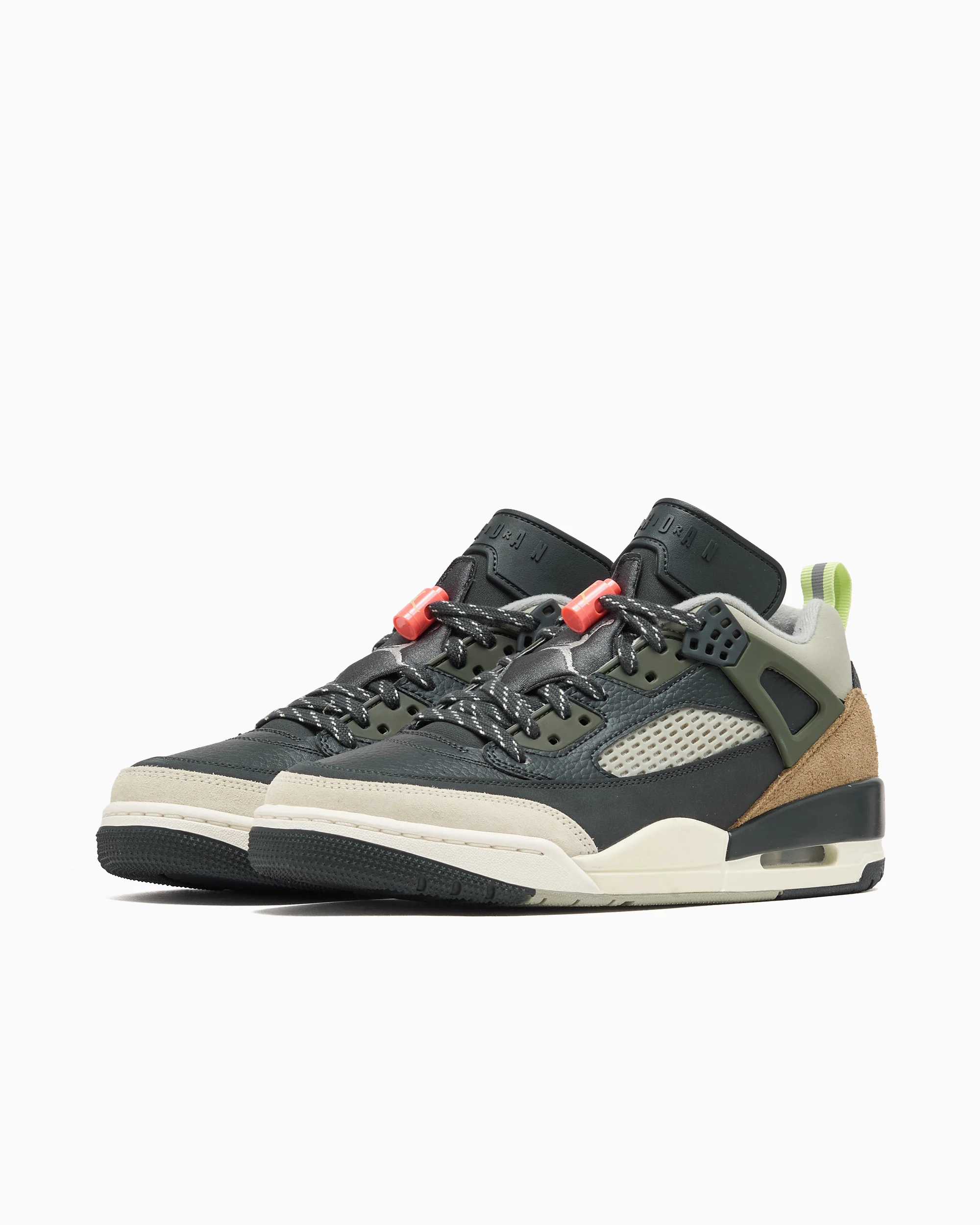 მამაკაცის სპორტული ფეხსაცმელი