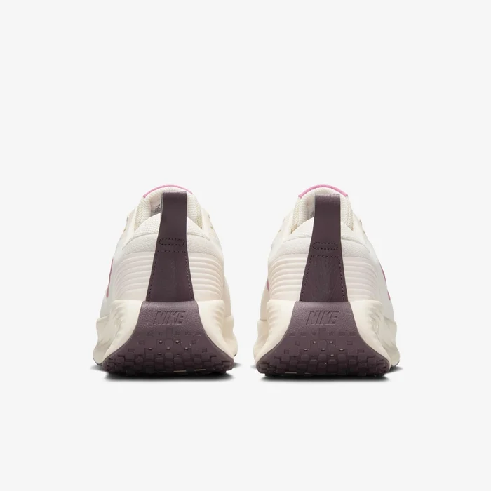 Nike ქალის სპორტული ფეხსაცმელი