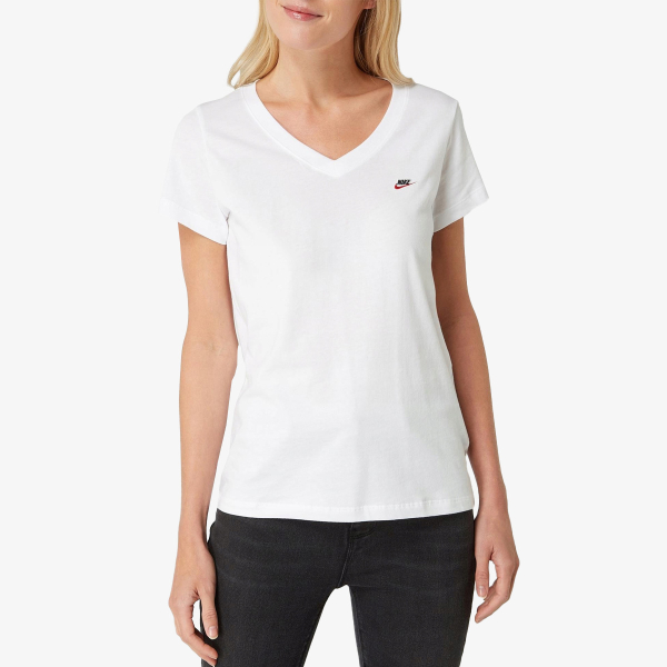 ქალის მაისური