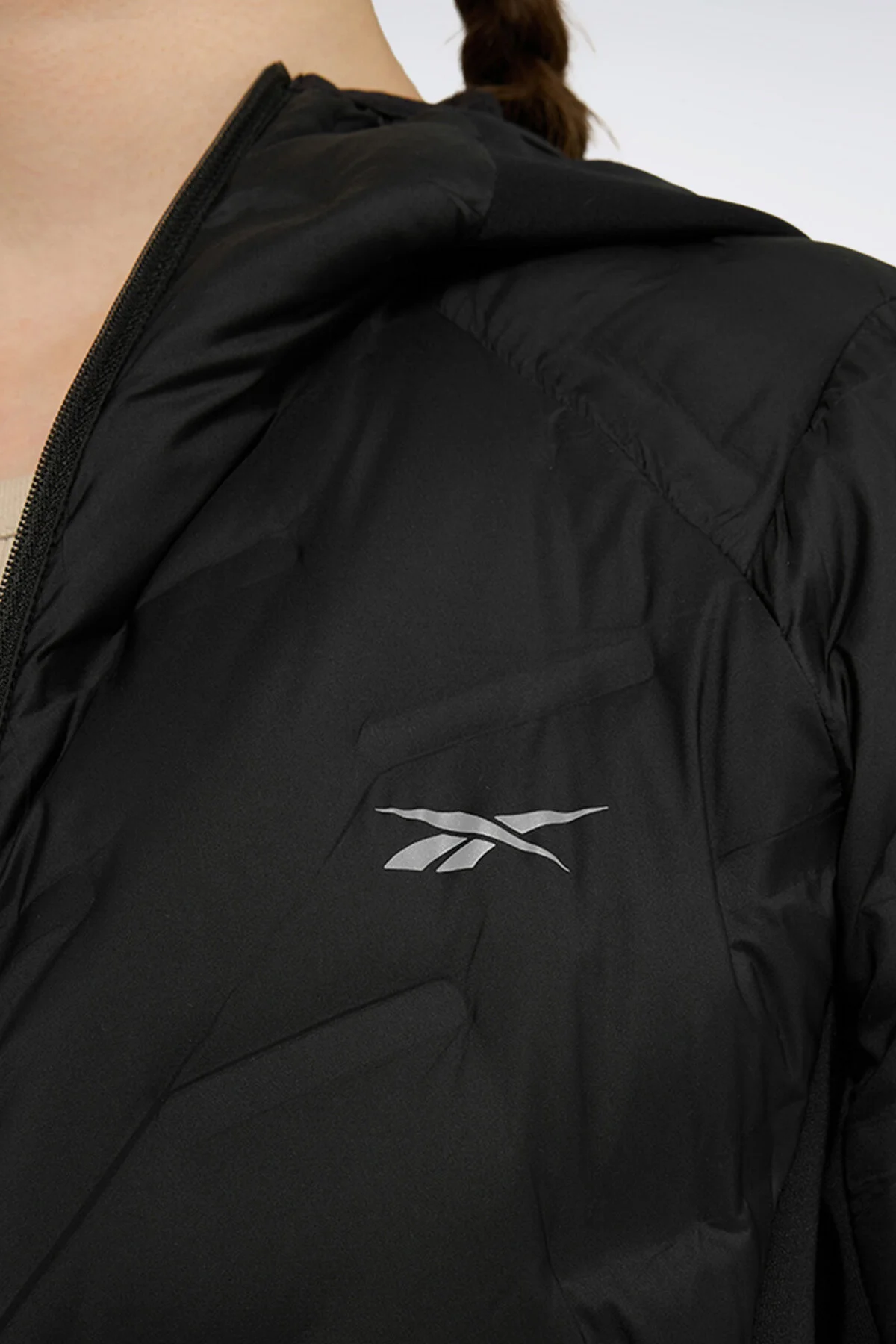 ქალის ქურთუკი