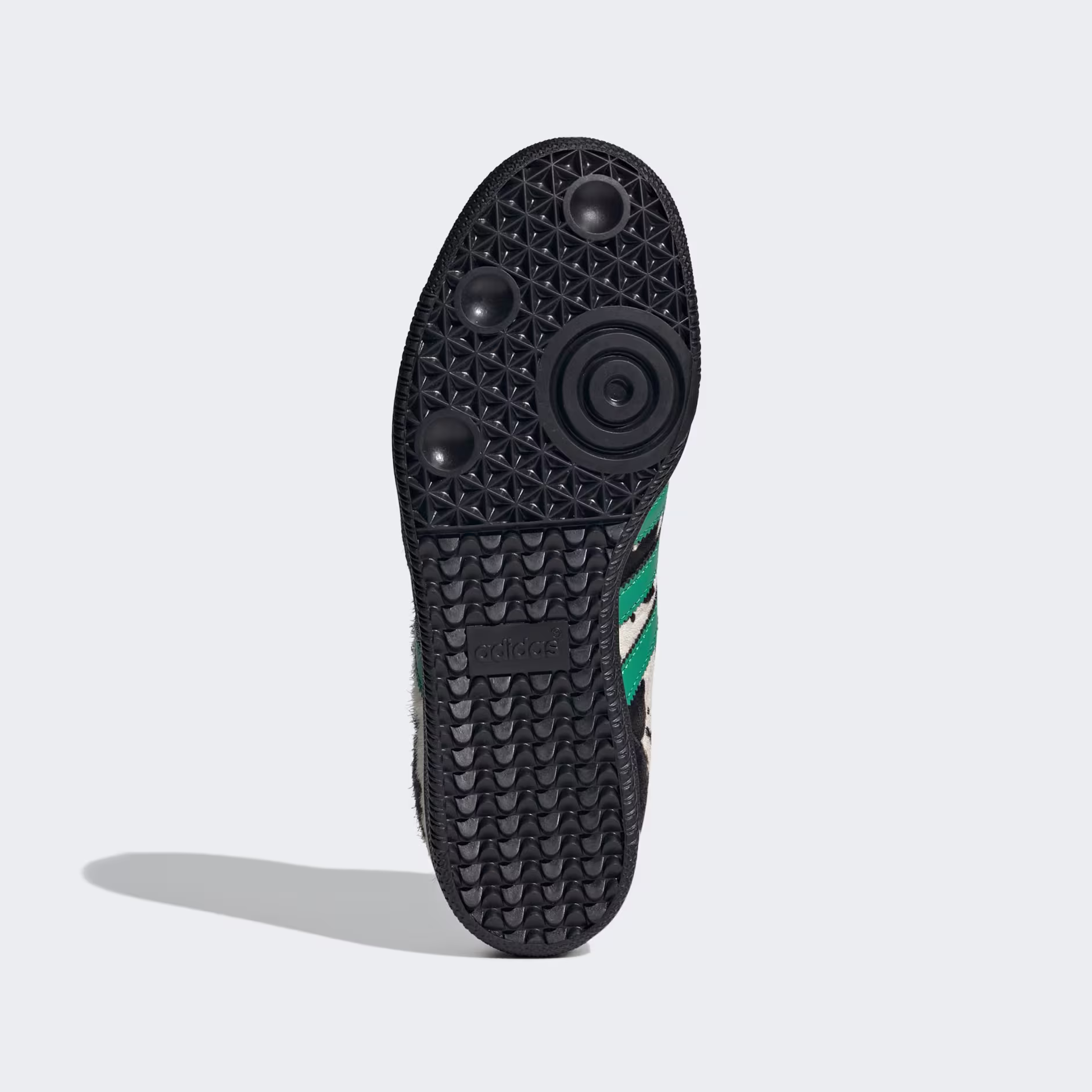 Adidas ქალის სპორტული ფეხსაცმელი