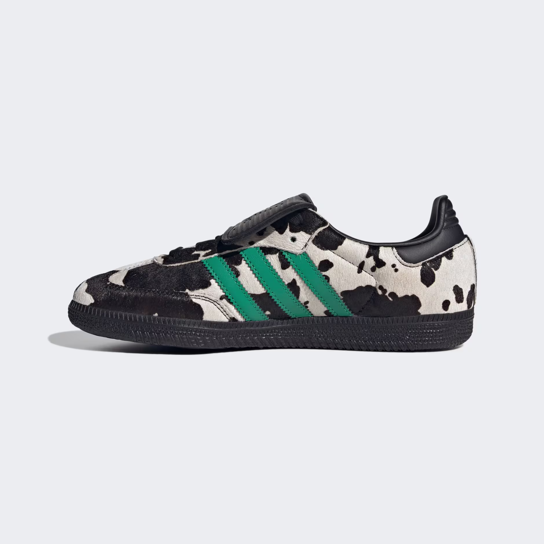 Adidas ქალის სპორტული ფეხსაცმელი