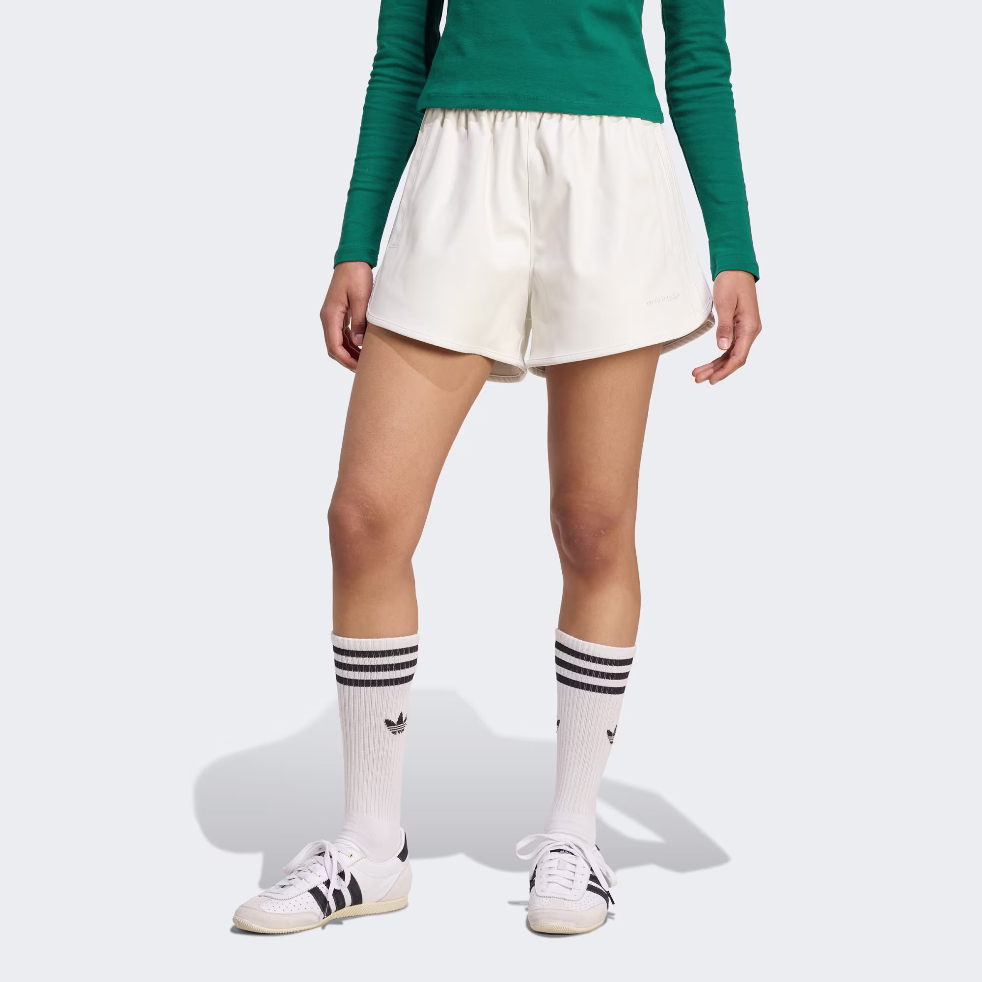 Adidas ქალის შორტი
