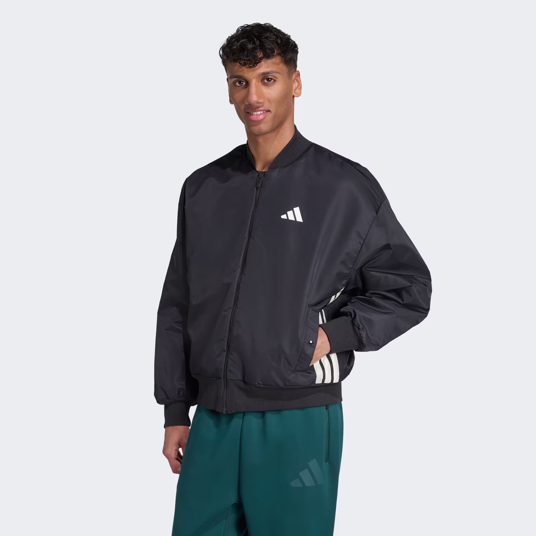 Adidas მამაკაცის ქურთუკი