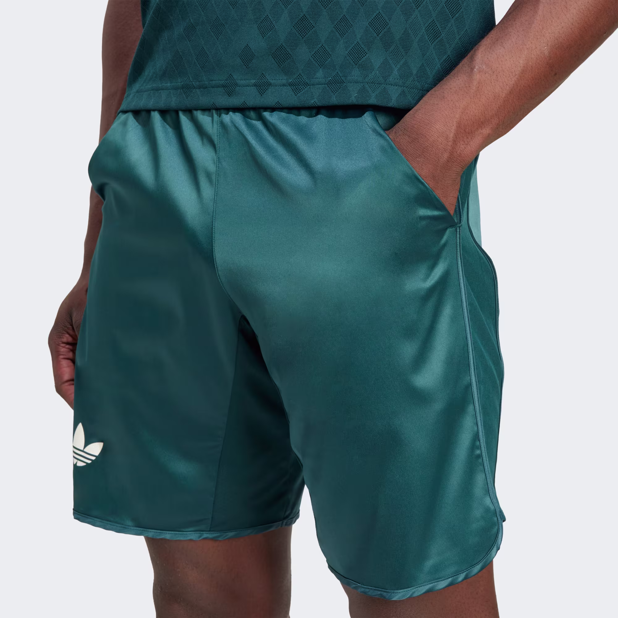 Adidas მამაკაცის შორტი