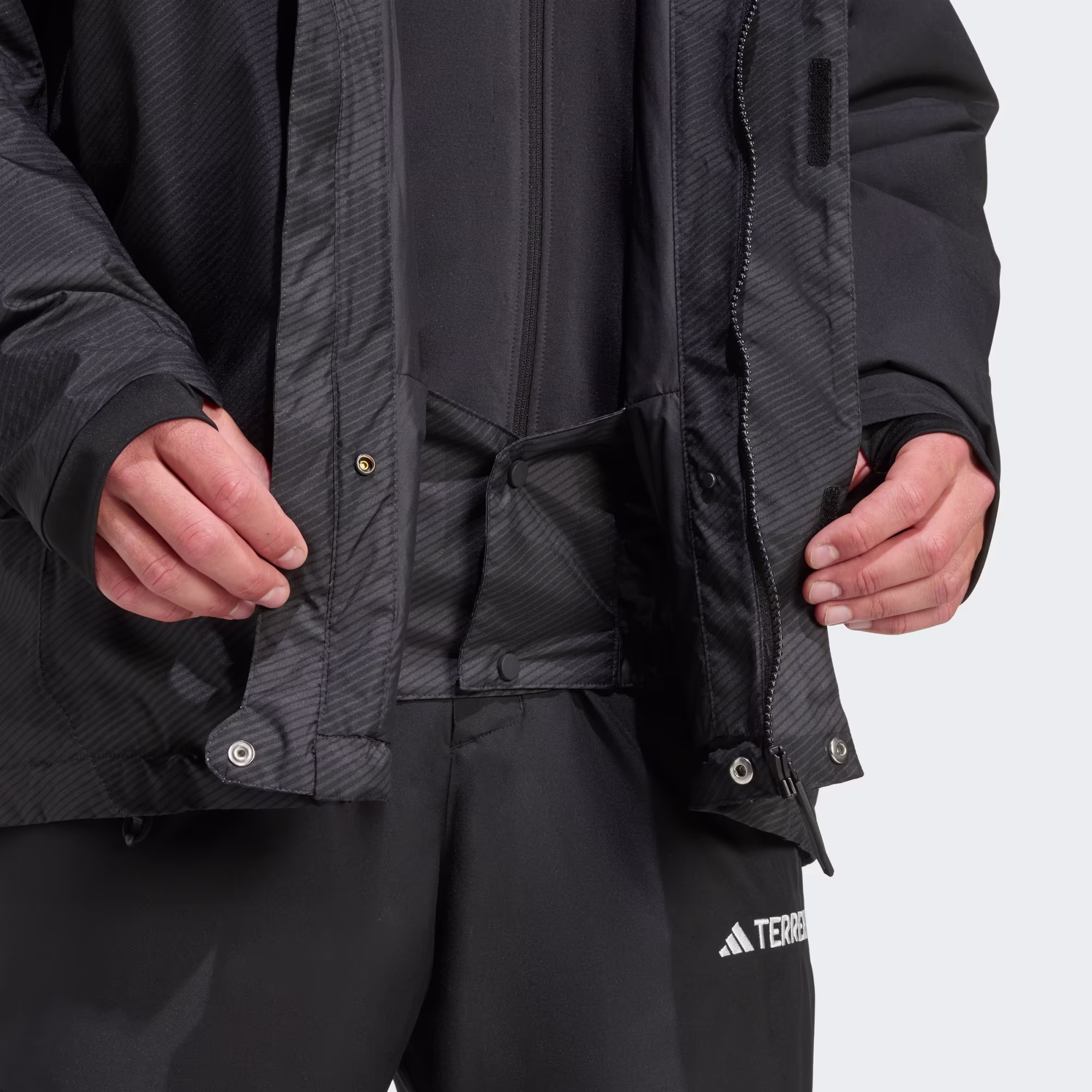 Adidas მამაკაცის ქურთუკი