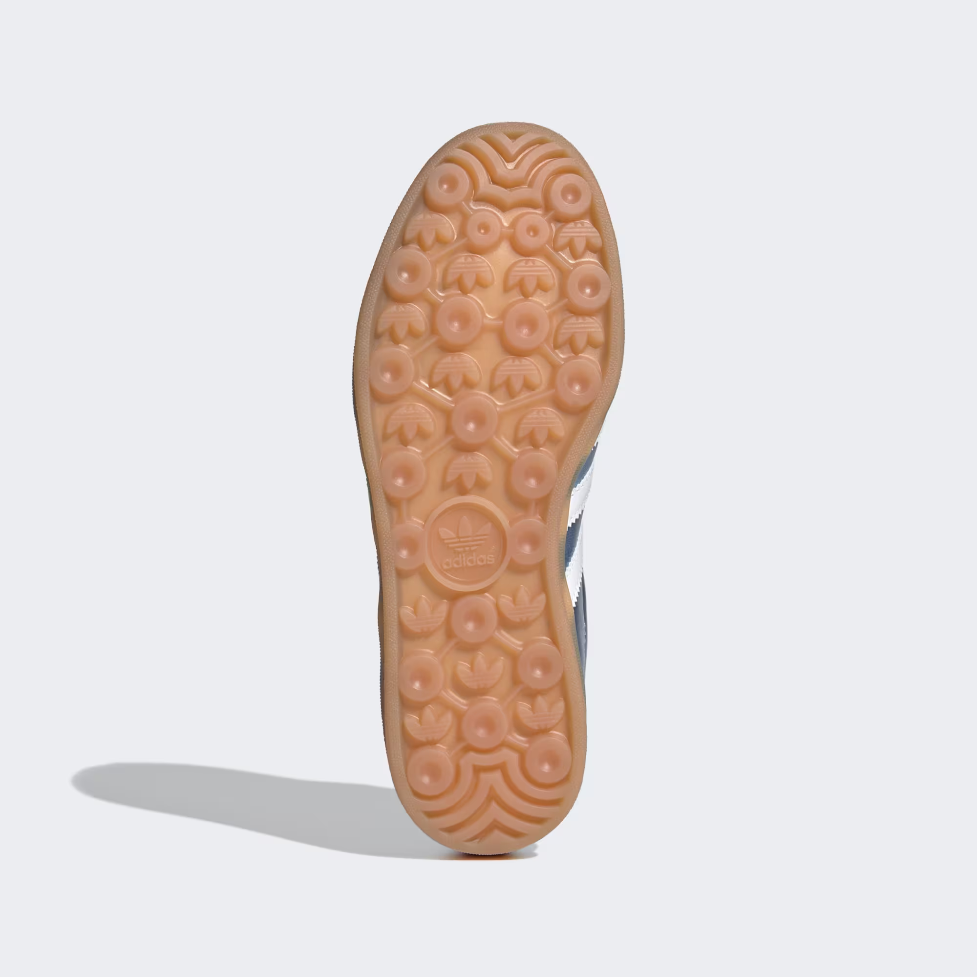 Adidas ქალის სპორტული ფეხსაცმელი