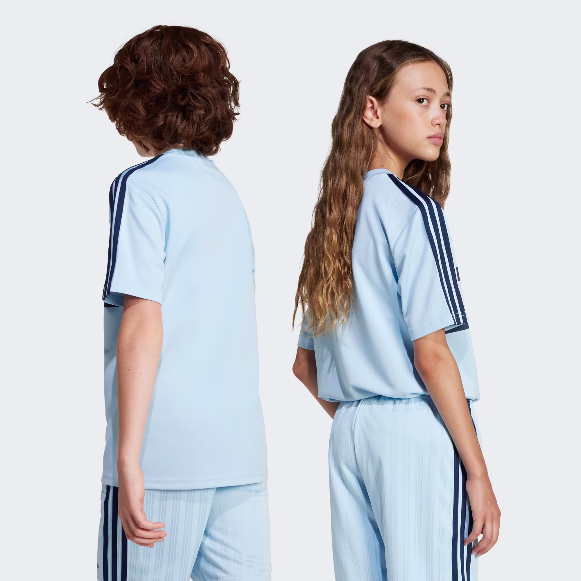 Adidas ბავშვის მაისური TEE