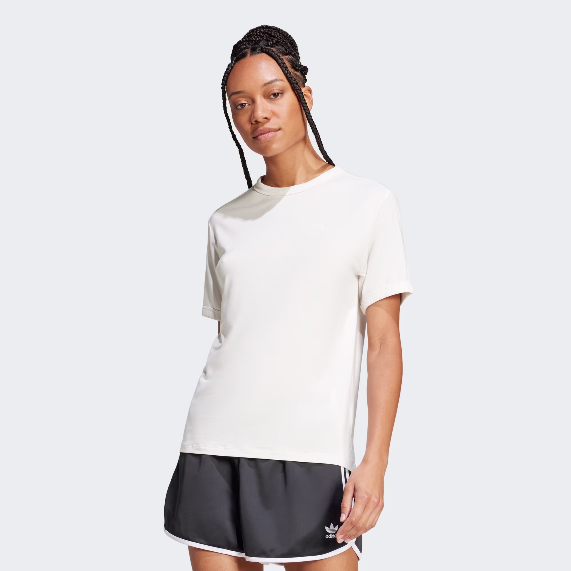 Adidas ქალის მაისური P ESS T-SHIRT