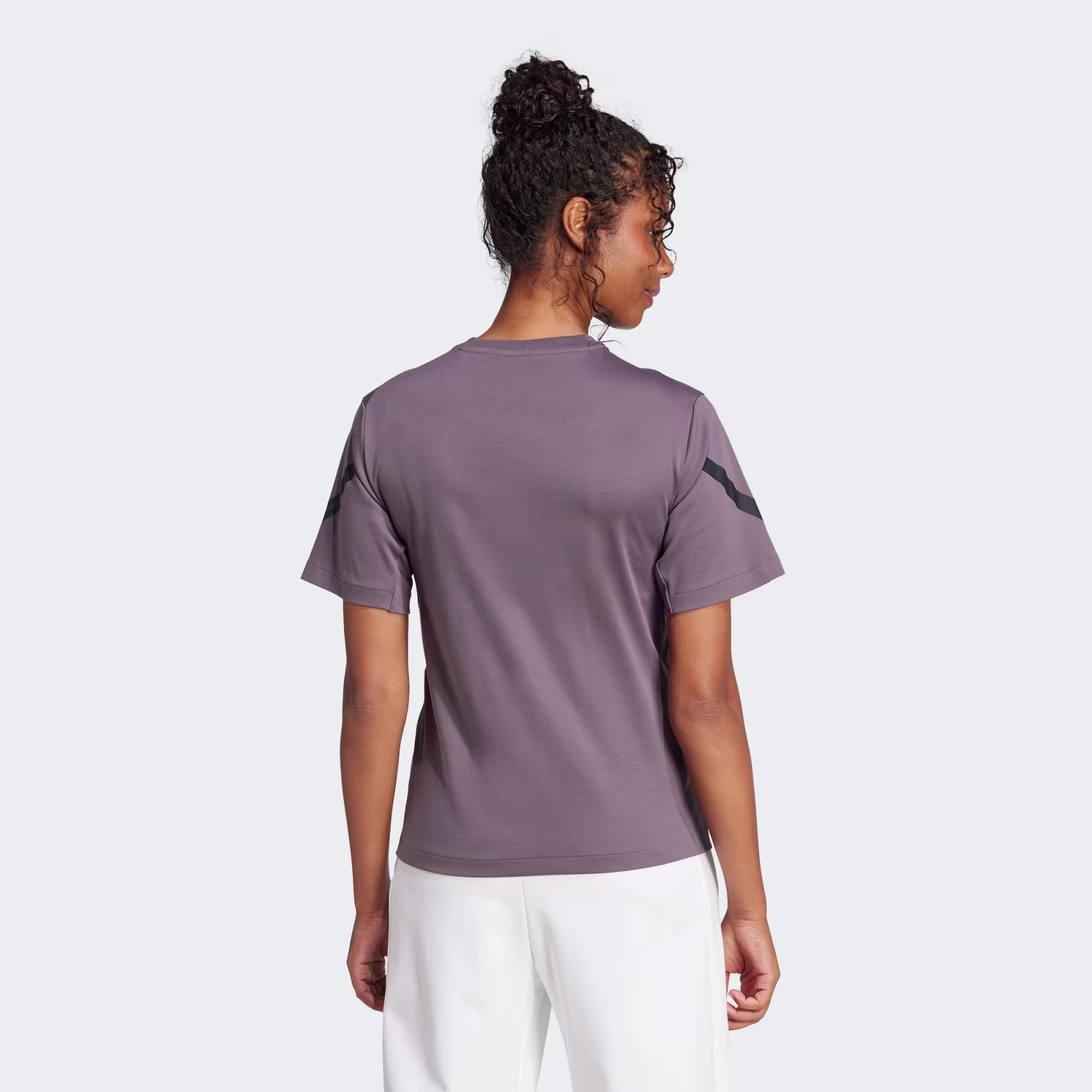 Adidas ქალის მაისური W Z.N.E. TEE