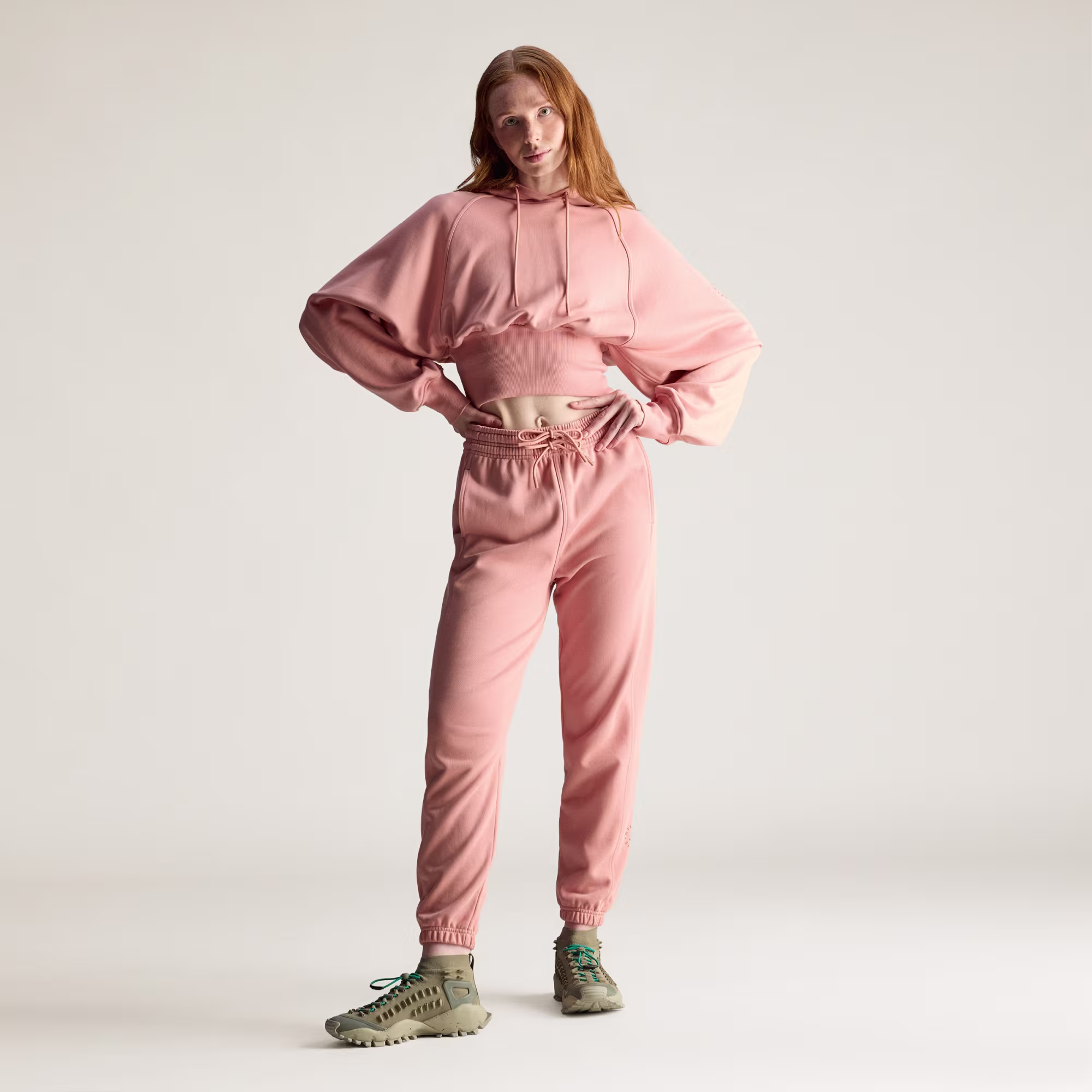 Adidas ქალის შარვალი