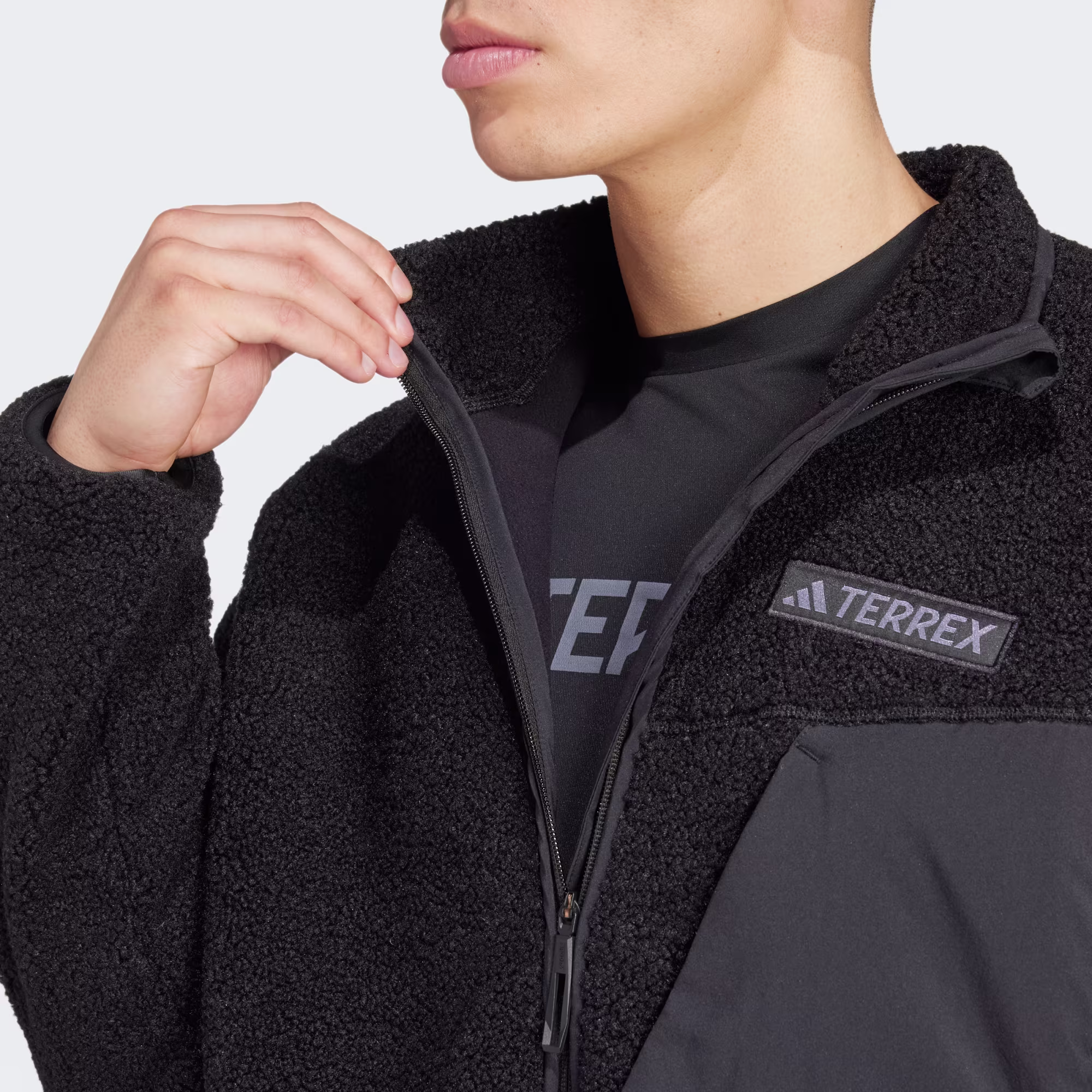 Adidas მამაკაცის ჯემპრი XPL PILE FL JKT