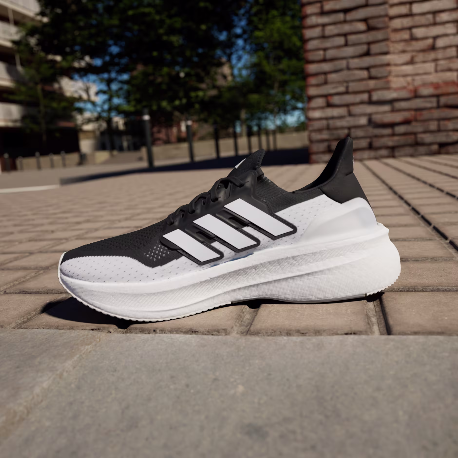 Adidas მამაკაცის სპორტული ფეხსაცმელი ULTRABOOST 5