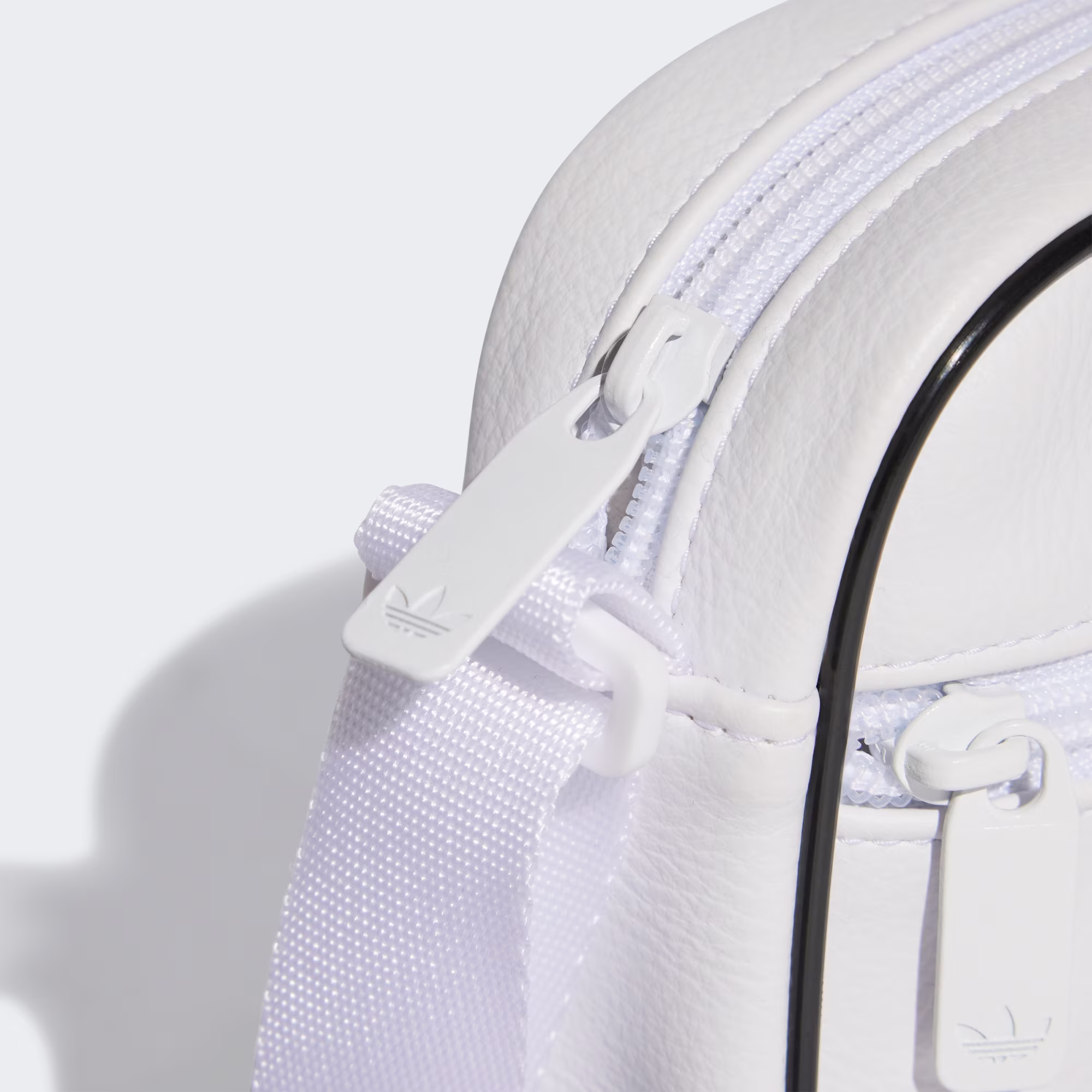 Adidas ჩანთა AC MINI AIRL