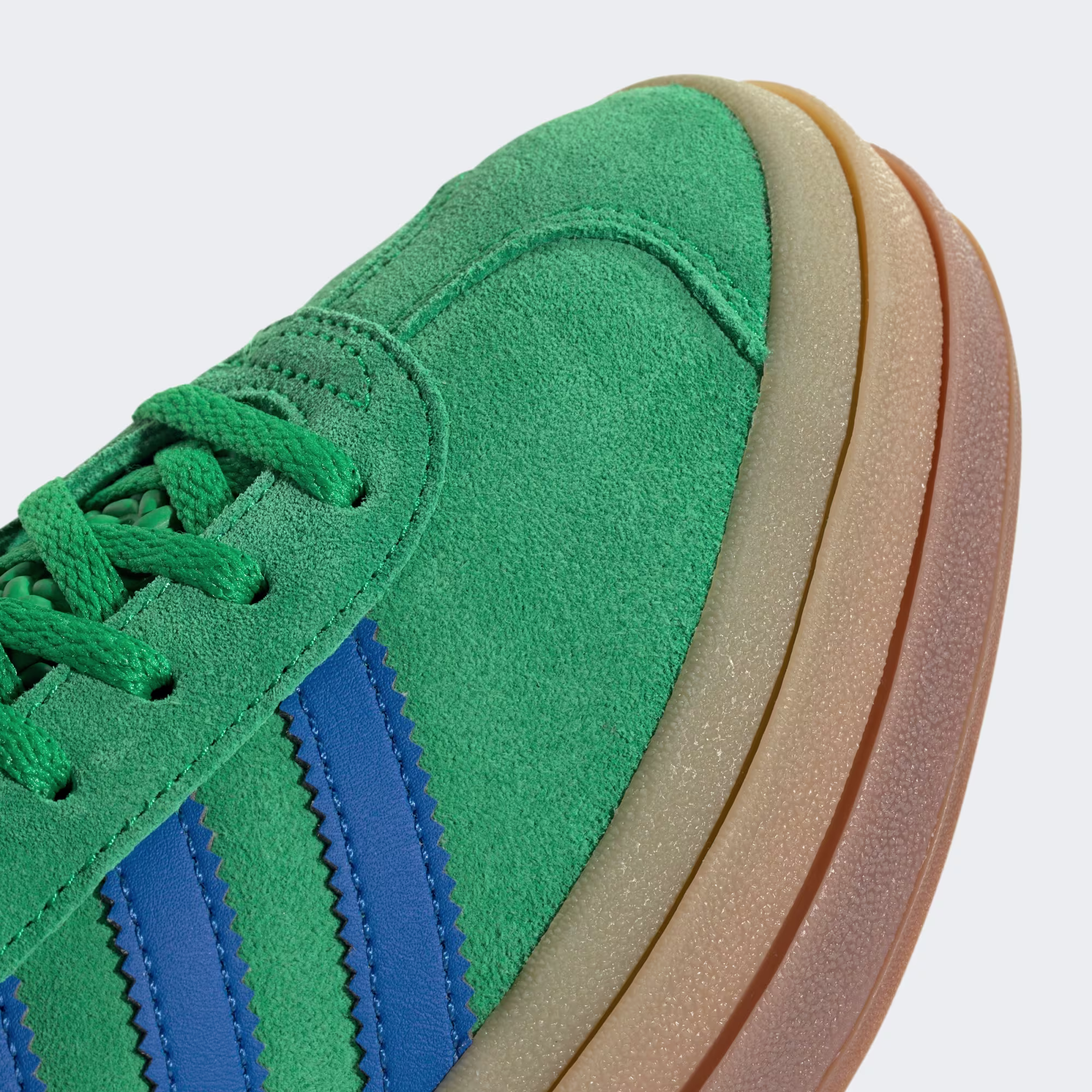 Adidas ქალის სპორტული ფეხსაცმელი GAZELLE BOLD W