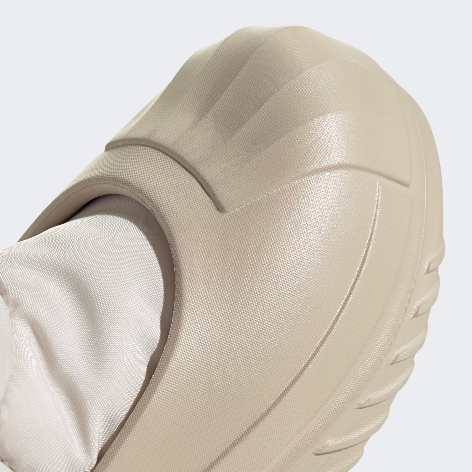 Adidas ქალის სპორტული ფეხსაცმელი ADIFOM SUPERSTAR WINTER BOOT W