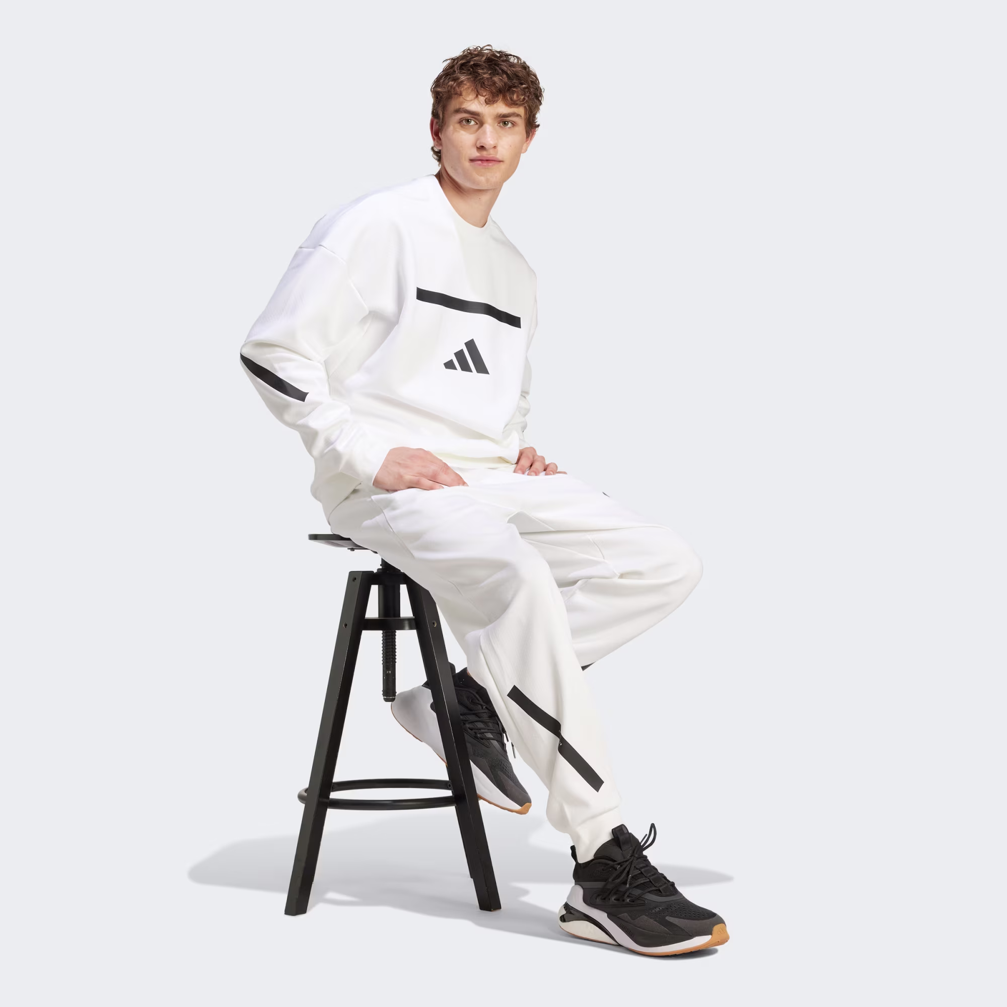 Adidas მამაკაცის ჯემპრი M Z.N.E. CRW
