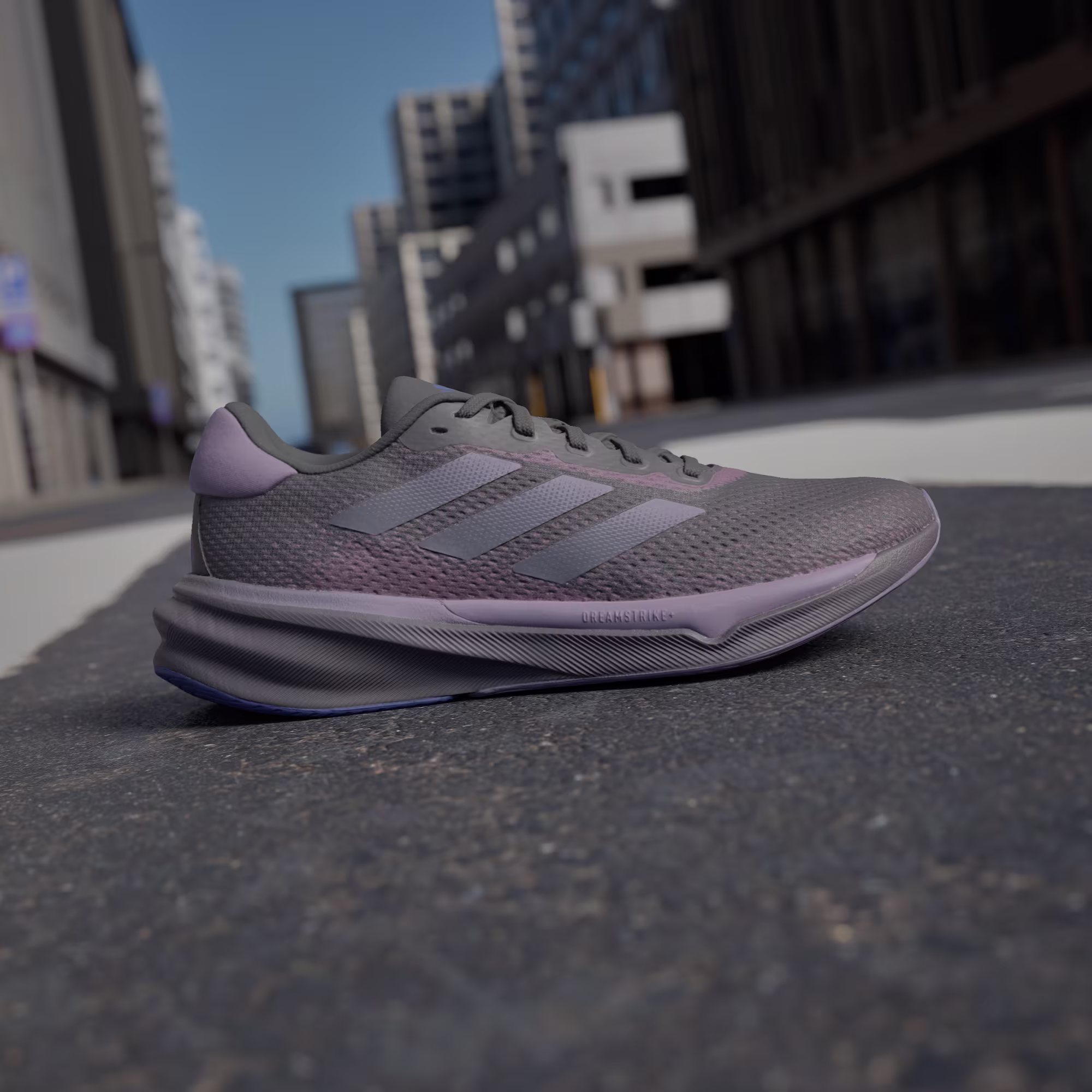 Adidas ქალის სპორტული ფეხსაცმელი SUPERNOVA STRIDE W