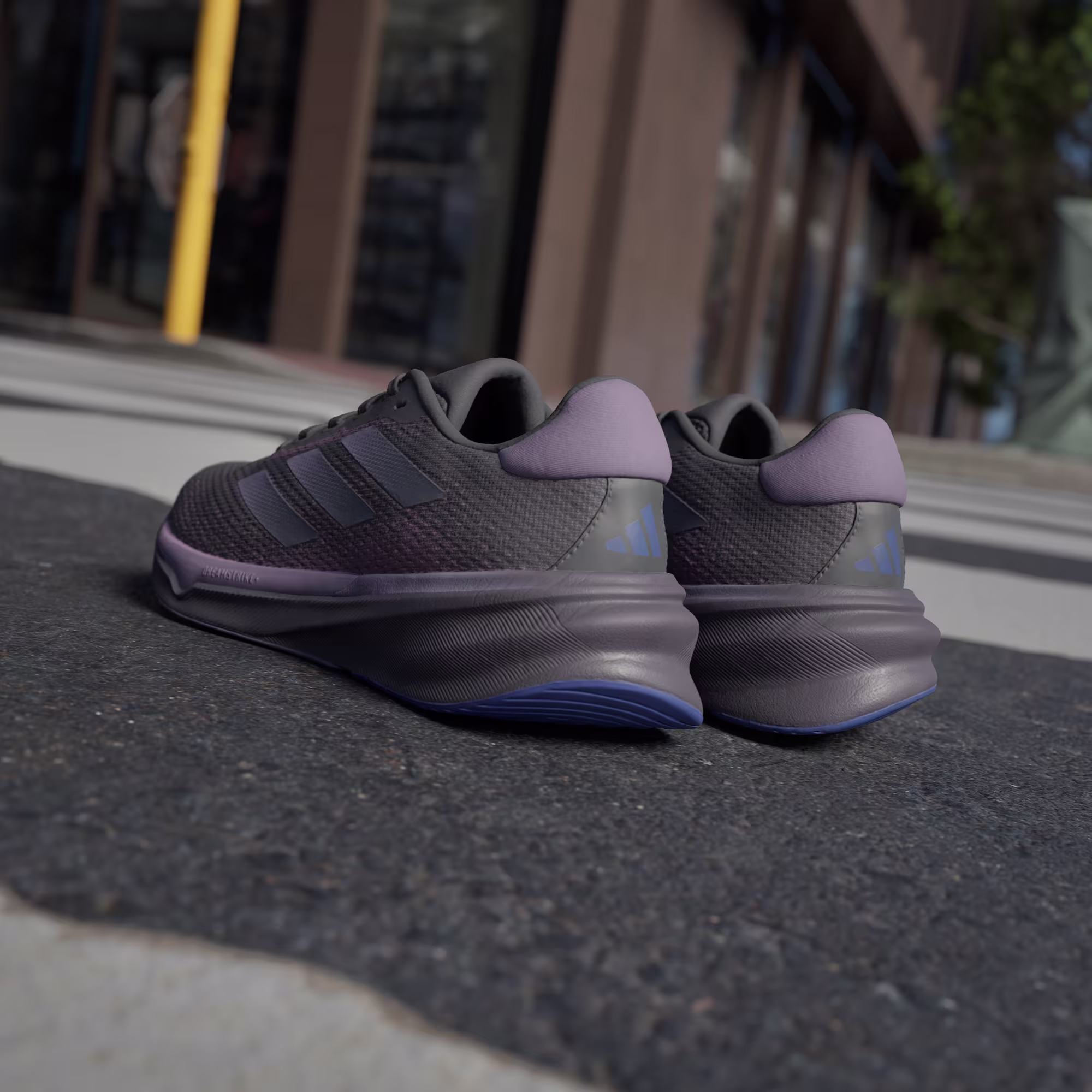 Adidas ქალის სპორტული ფეხსაცმელი SUPERNOVA STRIDE W