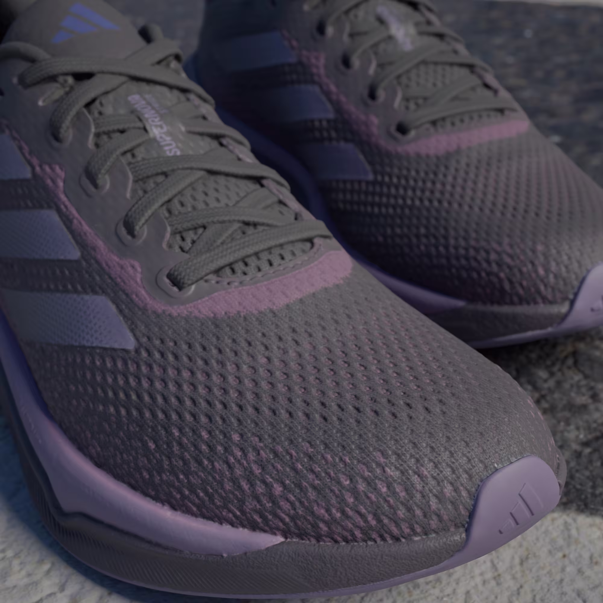 Adidas ქალის სპორტული ფეხსაცმელი SUPERNOVA STRIDE W