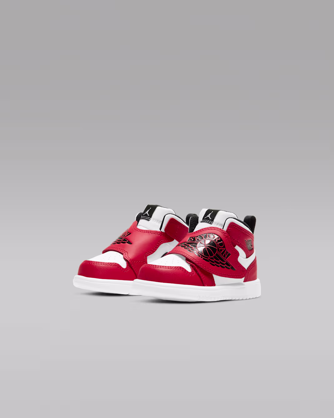 ბავშვის სპორტული ფეხსაცმელი SKY JORDAN 1 BT