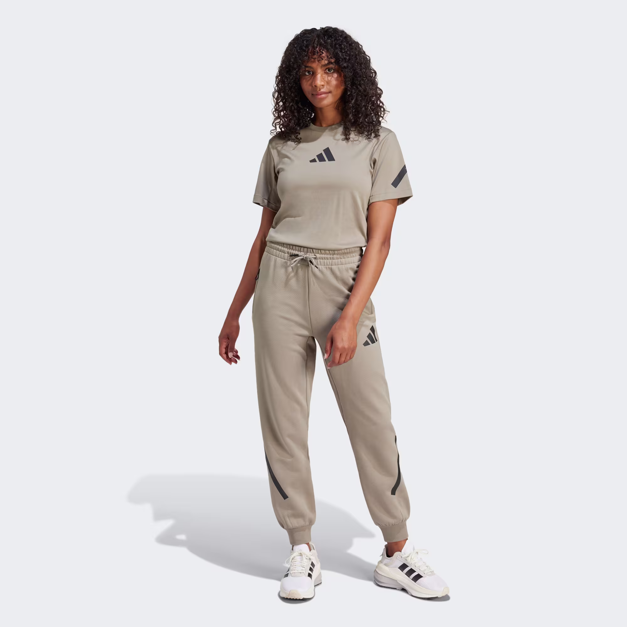 Adidas ქალის მაისური W Z.N.E. TEE