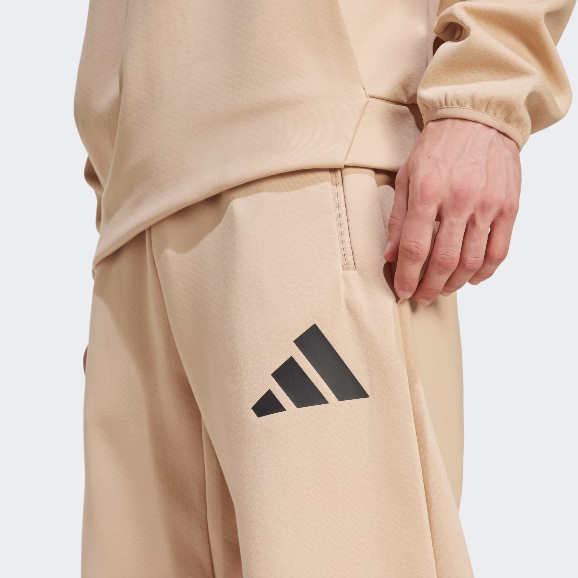 Adidas მამაკაცის შარვალი M Z.N.E. PT
