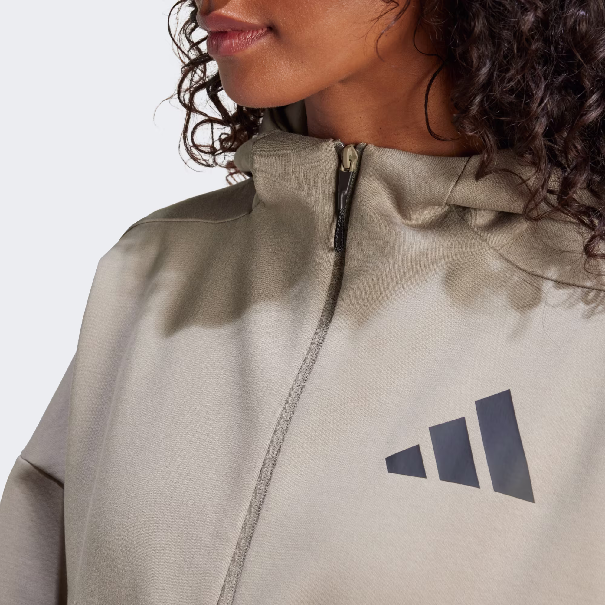 Adidas ქალის ჯემპრი W Z.N.E. FZ