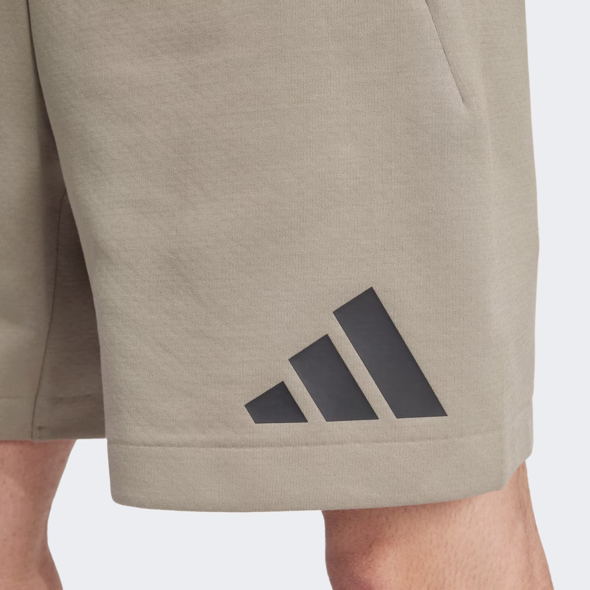 Adidas მამაკაცის შორტი M Z.N.E. SHO