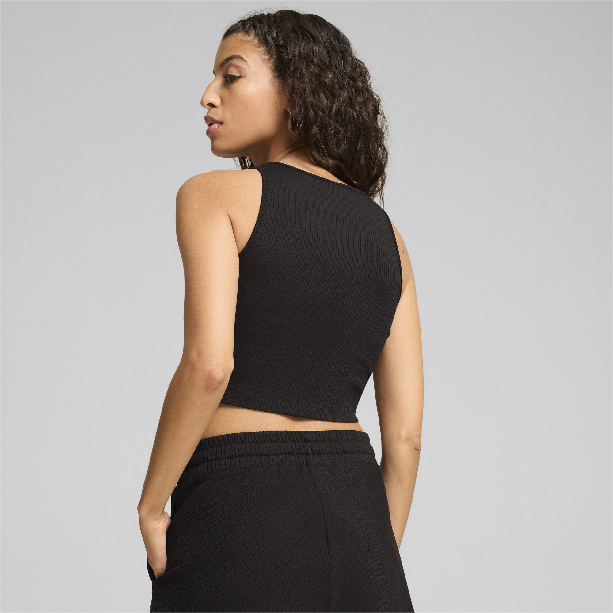 Puma ქალის მაისური CLASSICS Ribbed Crop Top PUMA Black